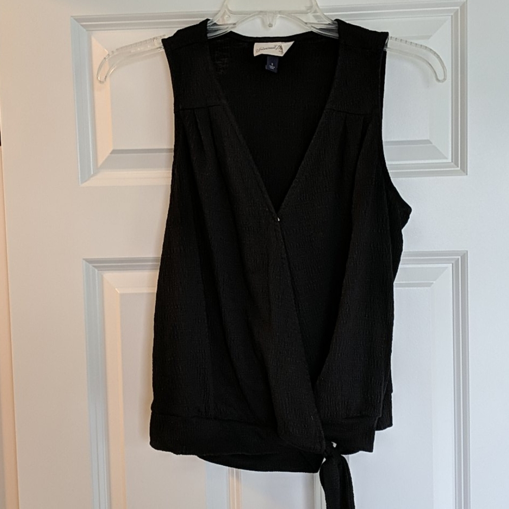 Wrap front tank